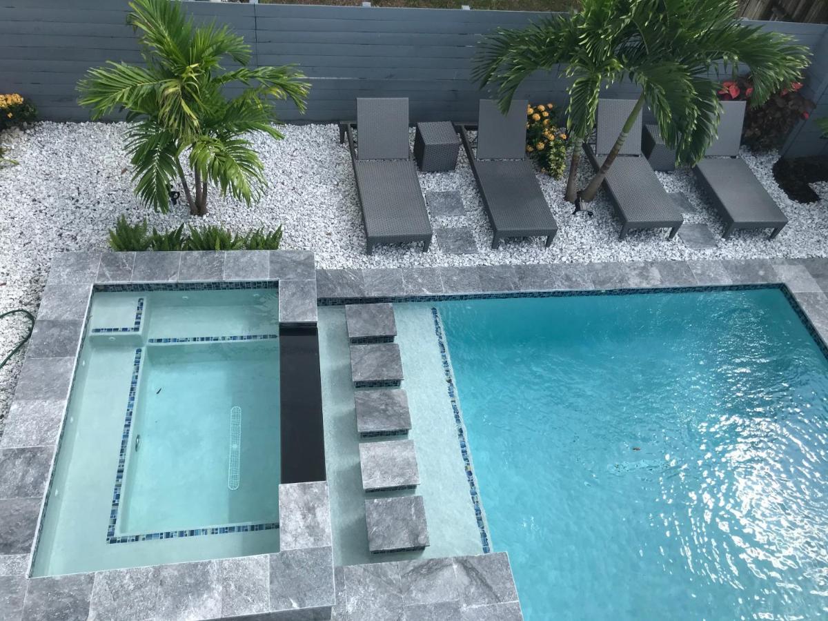 Casa Hermes Wilton Manor - Gay Guesthouse Wilton Manors Экстерьер фото
